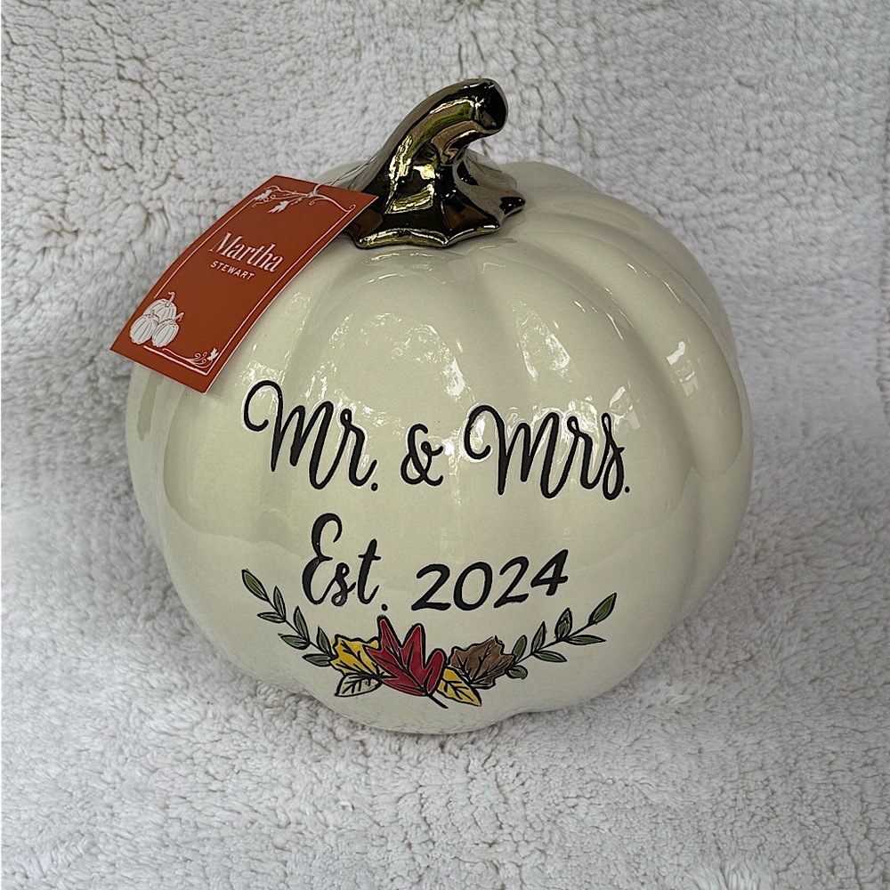 Mr. And Mrs. Est. 2024 Pumpkin
